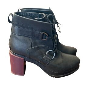 Sorel Margo Waterproof Chunky Heel Black Lace Up Women's Boots-Size 11